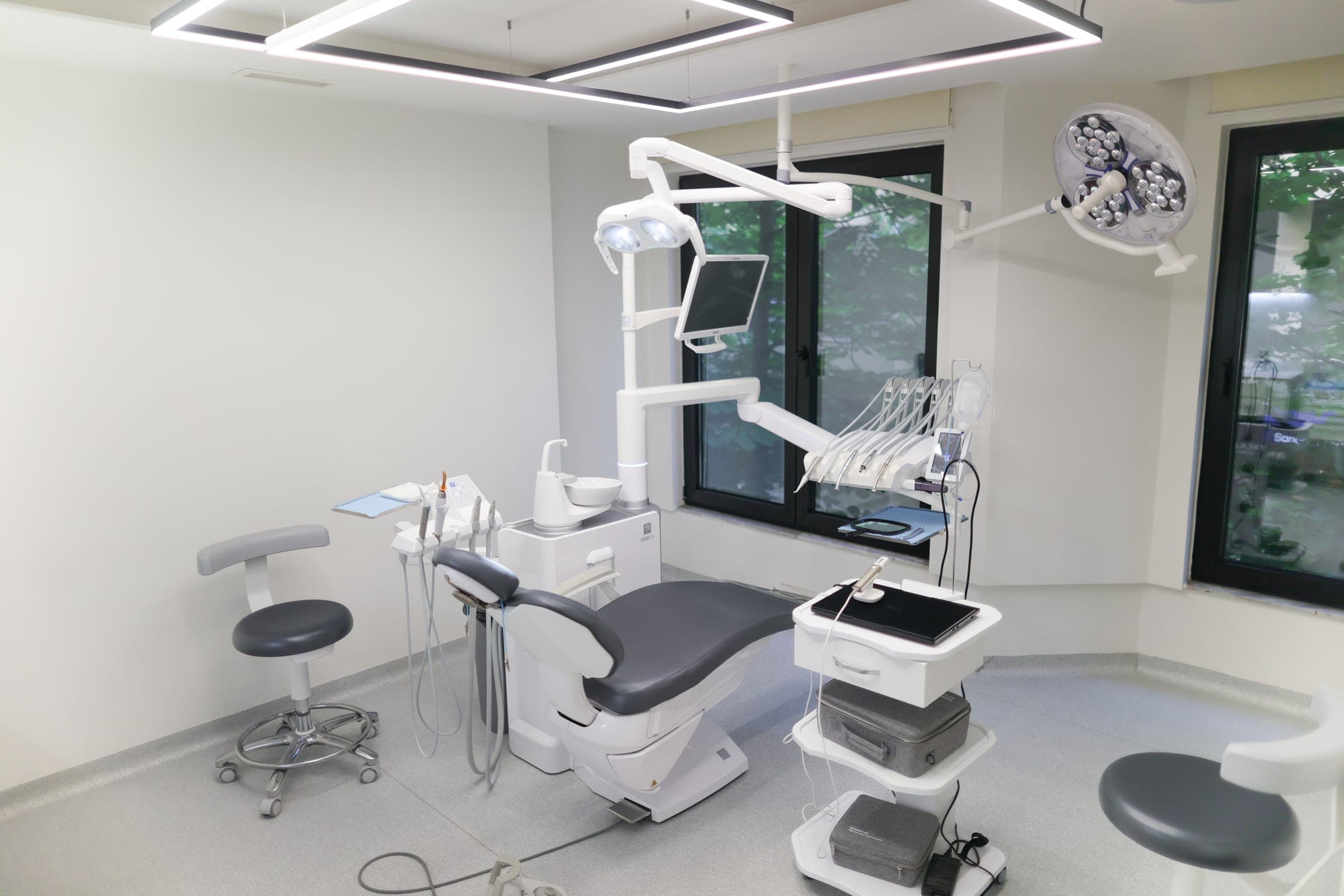 Lela Dental, Tirana
