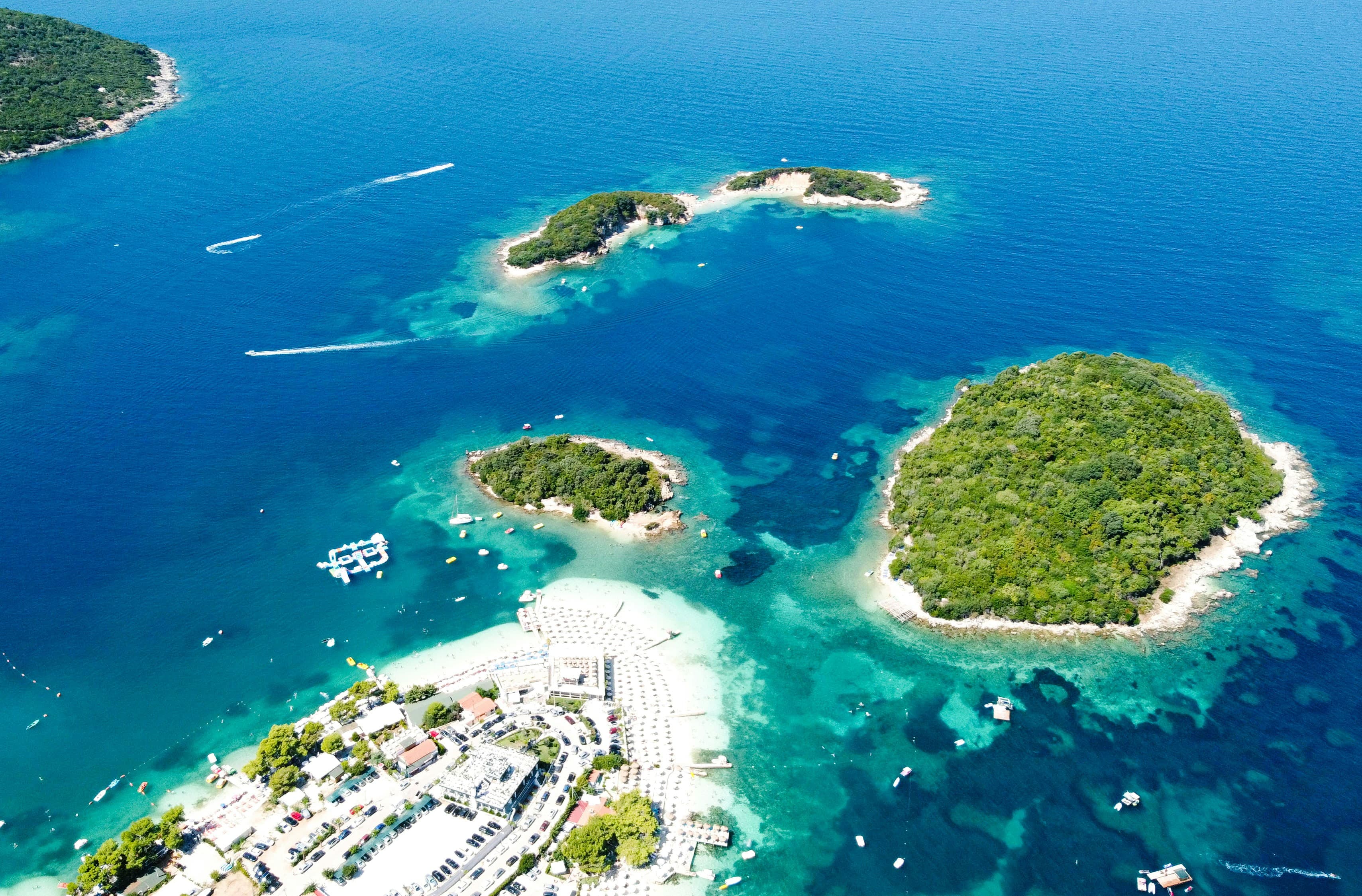 Ksamil Albania, destinazione turistica per pazienti che scelgono cure dentali in Albania