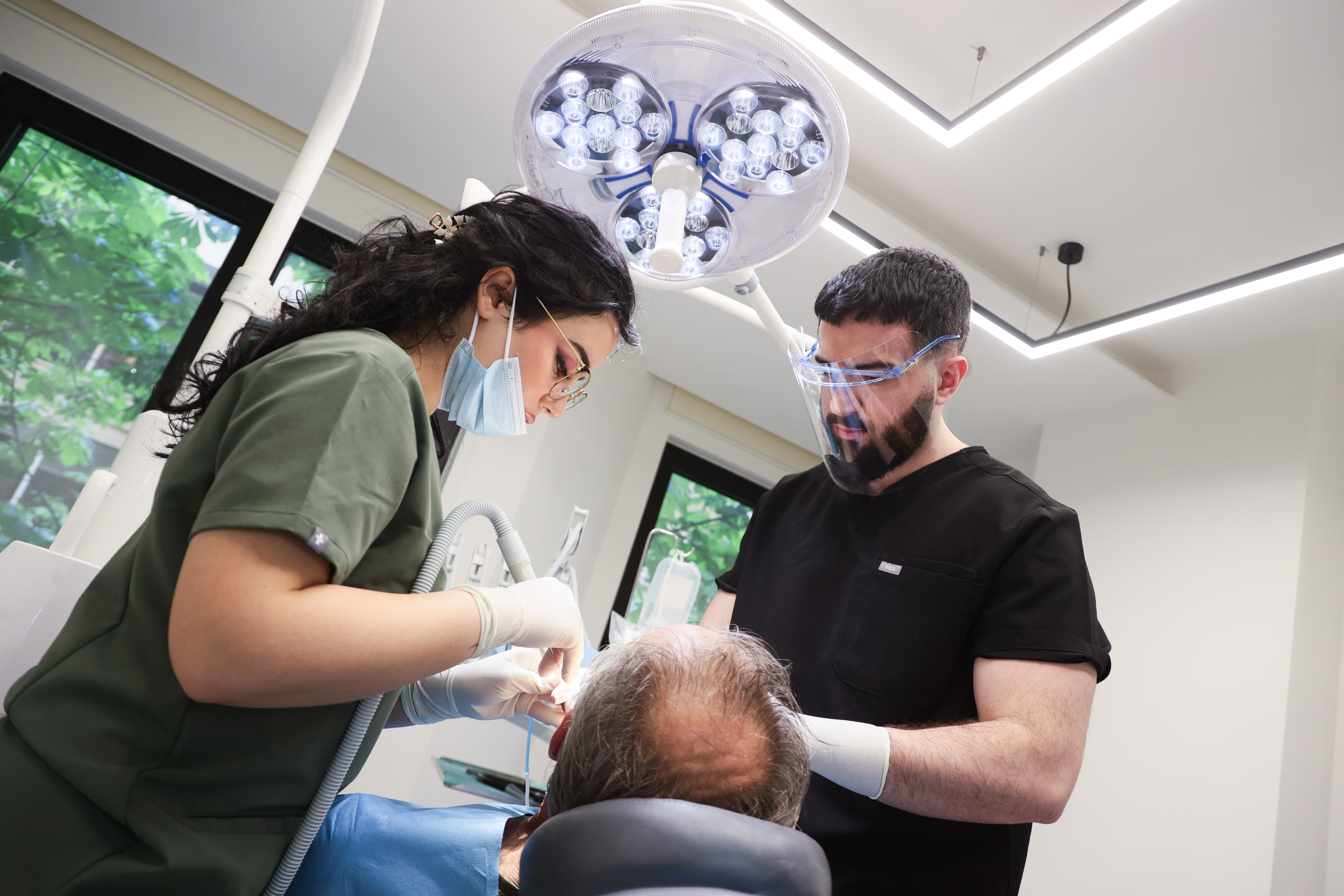 All-on-4 o All-on-6 in Albania: differenze | Lela Dental